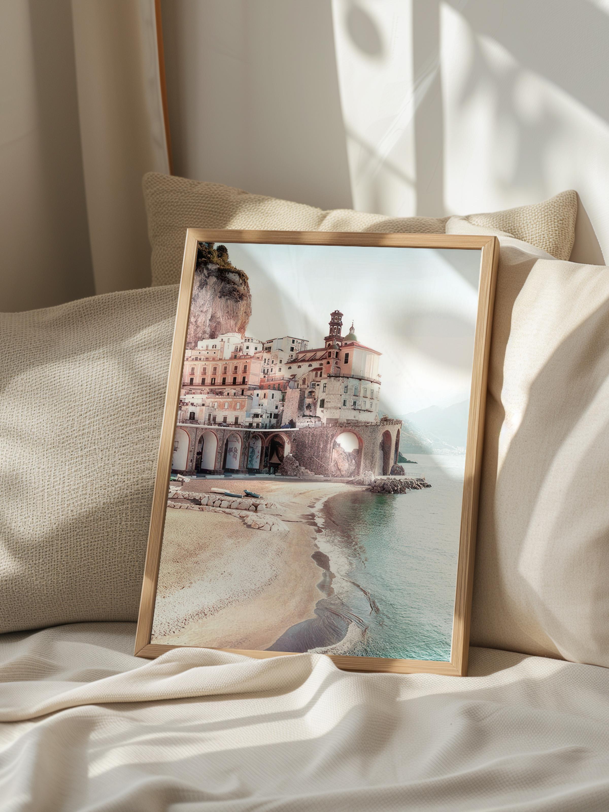 Amalfi Coast Çerçeveli Tablo, Ahşap Çerçeve ve Poster, Dikey Duvar Tablosu Comfort Serisi NO:108447