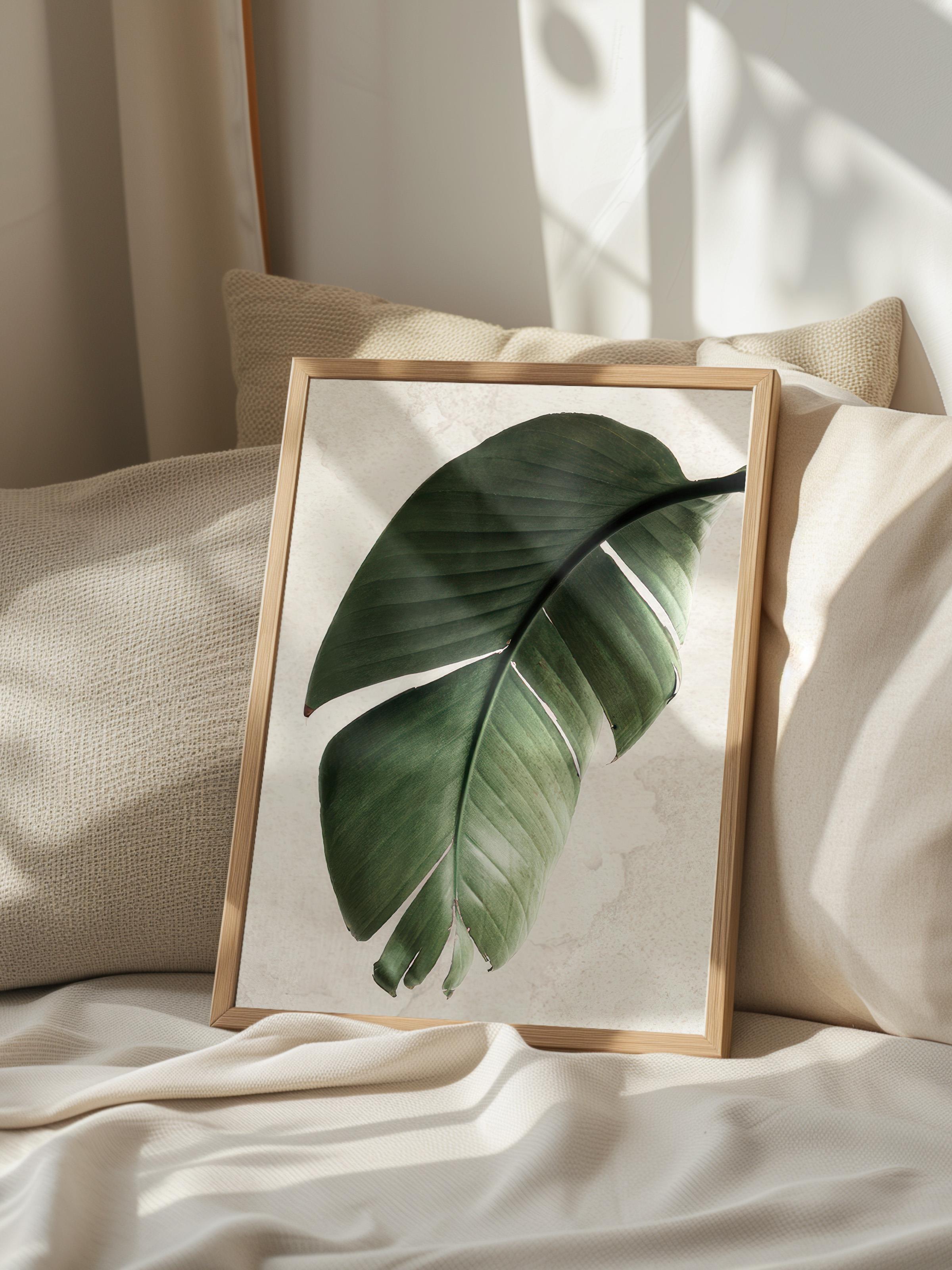 Green Strelitzia Leaf Çerçeveli Tablo, Dikey Duvar Tablosu Comfort Serisi NO:108550