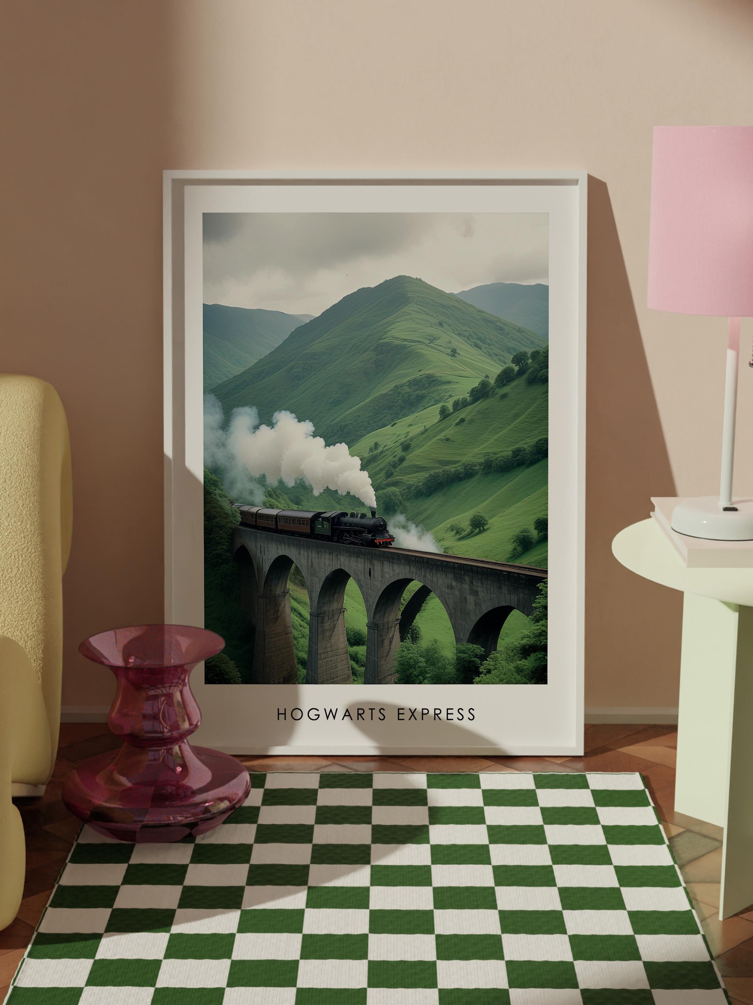 Magical Train Çerçeveli Tablo, Beyaz Çerçeve ve Poster, Dikey Duvar Tablosu Comfort Serisi NO:108284